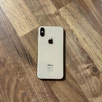 iPhone xs