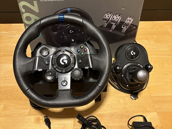 Руль G923 Logitech для Xbox и ПК