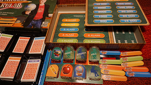 Настольная игра "Умнее, чем 5B" (3 фото из 4)