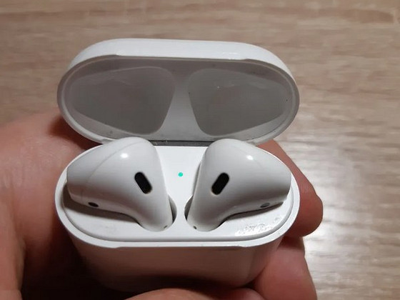 Airpods 2-го поколения