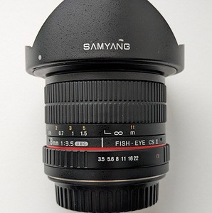 Samyang MF 8mm F/3.5 Fish-Eye CS II APS-C Canon EF (1 фото из 4)