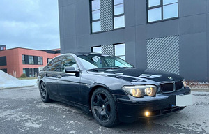 BMW 730D (2 foto / 3)