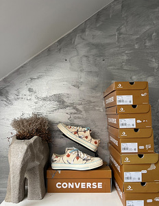 Converse tossud (1 foto / 5)