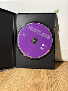 Cd «стриптезерши» (2 фото из 2)