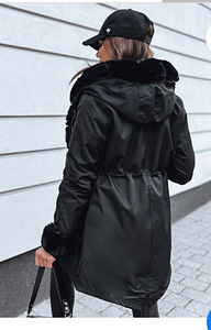 Женская куртка Arctic (3 фото из 4)