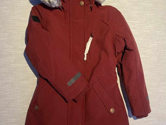 UUS! Molo parka s.110