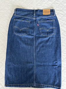 Джинсовая юбка Levis (2 фото из 2)