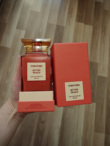 Парфюм Tom Ford "Bitter Peach" (10-15 мл) (2 фото из 2)