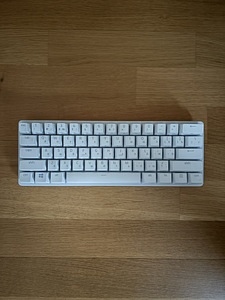 Razer Huntsman Mini (1 фото из 2)