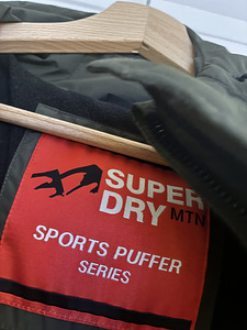 Superdry mantel, suurus S/M avar. (2 foto / 4)