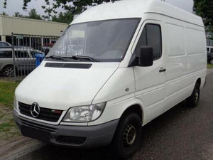 Mercedes Benz (2 фото из 2)