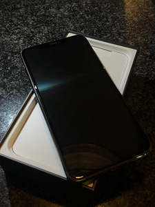 iPhone 11 pro max (2 foto / 5)
