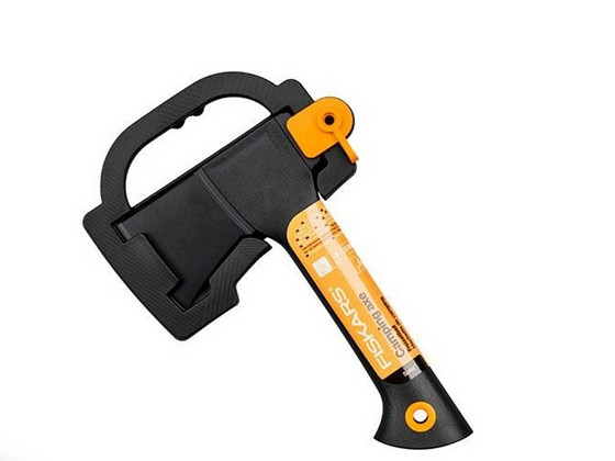 Fiskars matkakirves, uus