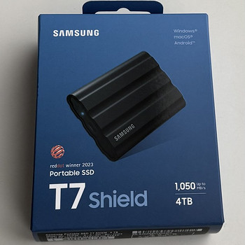 Samsung Portable SSD T7 Shield 4TB Black
