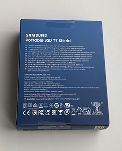 Samsung Portable SSD T7 Shield 4TB Black (2 foto / 5)