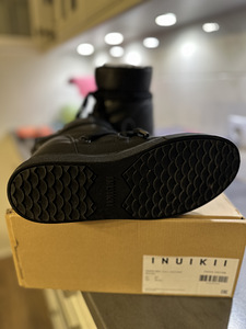 Сапоги INUIKII, размер 38, со скрытым каблуком, одеты раз (2 фото из 3)