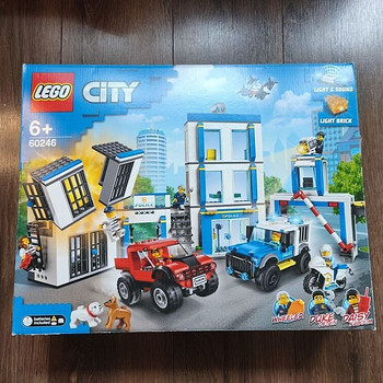 Большой полицейский участок LEGO City