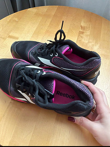 Кроссовки Reebok (6 фото из 7)