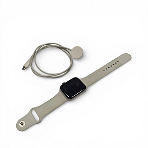 Смарт-часы Apple Watch SE 44мм + зарядка (2 фото из 4)