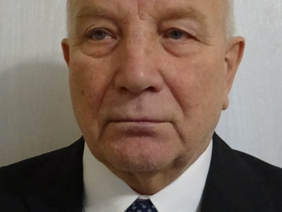 Pensionär kellel on auto ja turvatöötaja