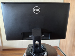 Монитор Dell (2 фото из 3)