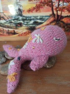 Кит. Игрушка спицами. (3 фото из 6)