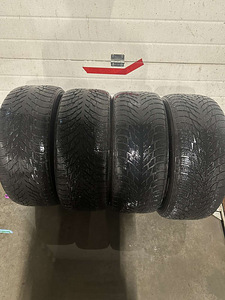 225/50 R17 (1 фото из 3)