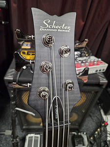 Schecter Stiletto Studio-5 STBLS - бас-гитара (5 фото из 9)