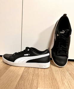 Кроссовки Puma (1 фото из 4)