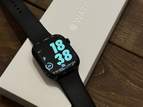 Apple Watch Series 10 GPS 46mm