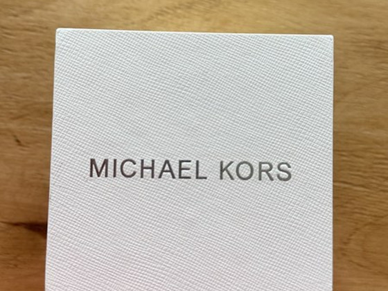 Женские часы Michael Kors