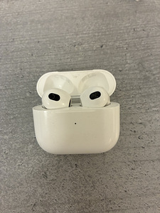 AirPods 3. põlvkond täielikult töökorras heas seisukorras (3 foto / 3)
