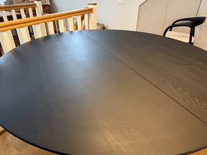 Söögilaud saarepuust, pikendatav (6 foto / 6)