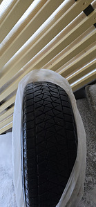 235/65R18 Bridgestone Blizzak m+s (1 фото из 3)