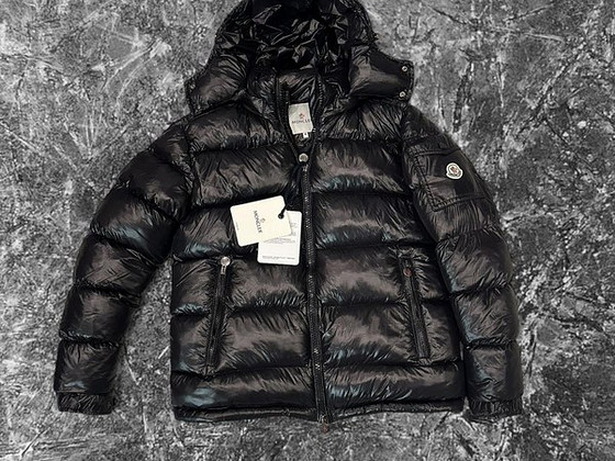 MONCLER Talve jope M suurus