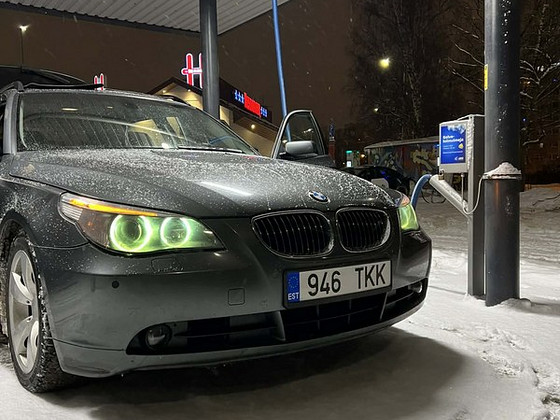BMW 525D 2.5 130kw diesel automat