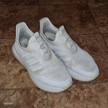 Кроссовки Adidas