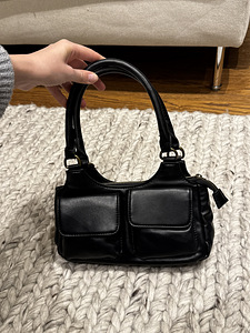 Сумка Stradivarius (1 фото из 6)