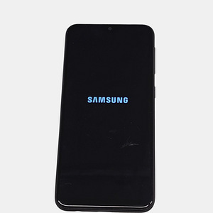 Смартфон Samsung Galaxy A20e 32/3gb (1 фото из 6)