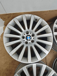 5x120 R19 BMW veljed (4 foto / 9)