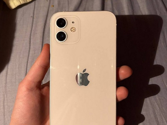 iPhone 12