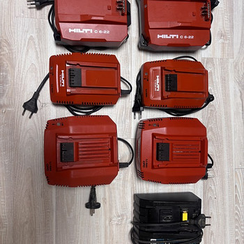 Зарядные устройства Hilti/Makita 22V/36V/18V