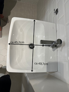 VitraA valamu koos Kludi messingist segistiga (2 foto / 10)