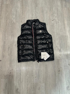 Moncler vest , M, L, (1 foto / 3)