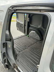 Renault Kangoo (5 фото из 10)