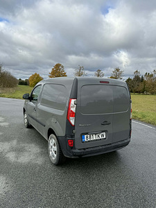 Renault Kangoo (9 фото из 10)