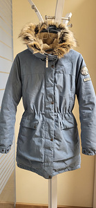 Lenne talveparka s158 / XS / S (1 foto / 3)