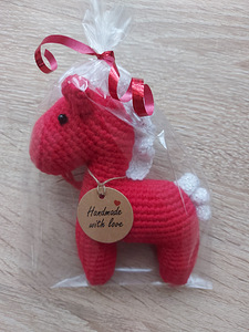 Punane hobune,12 cm. Käsitöö (2 foto / 2)