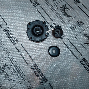 Toyota Land Cruiser 200 4860960080 9094801097 4859760110