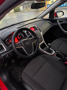 Opel (9 foto / 9)